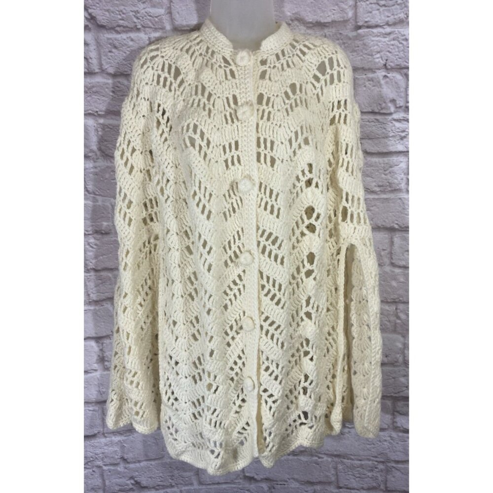 Vintage Handmade Crochet Sweater Poncho L XL Ivory Cape Shawl‎ Button Front